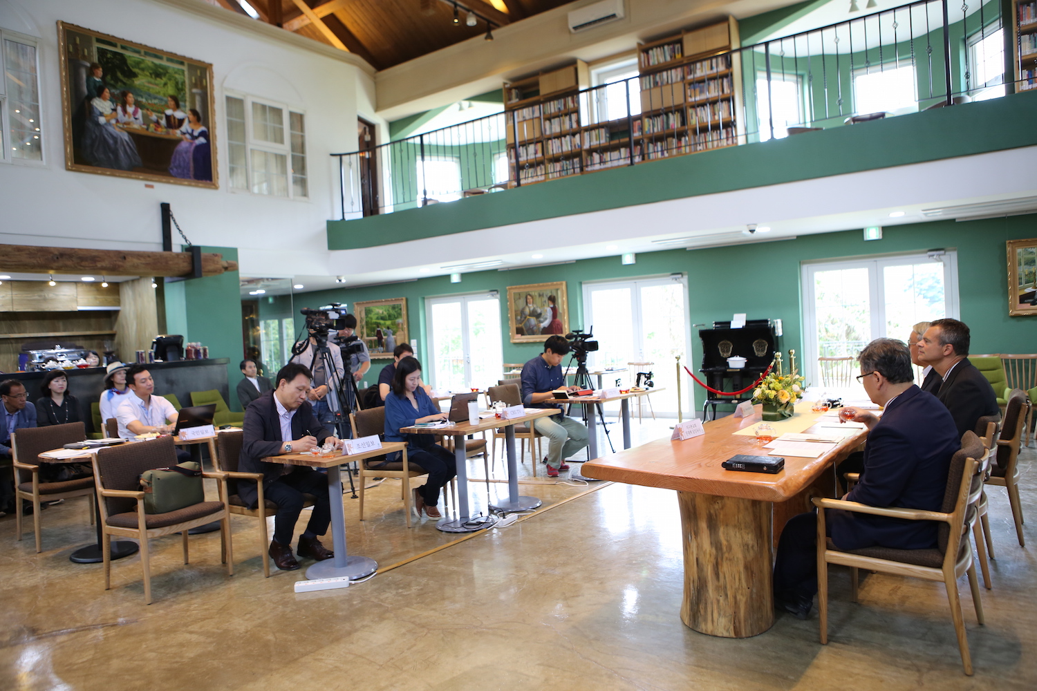 Inside the house ‘Beautiful’ – Peter Morden being interviewed by journalists. 